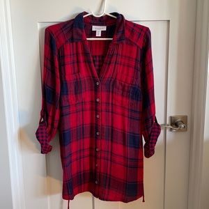 Motherhood Maternity button front blouse